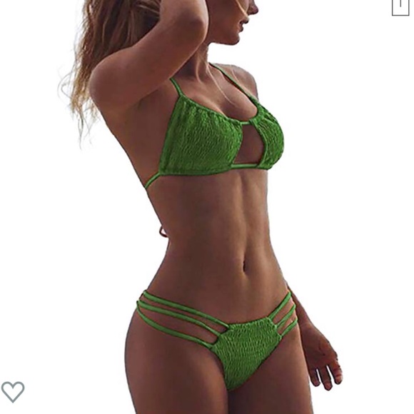 bikini - Picture 2 of 3